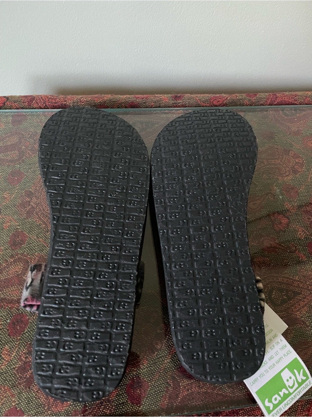 Sanuk Women’s Black Sandals with Pink and Gray Tie-Dye Straps - Picture 2 of 2